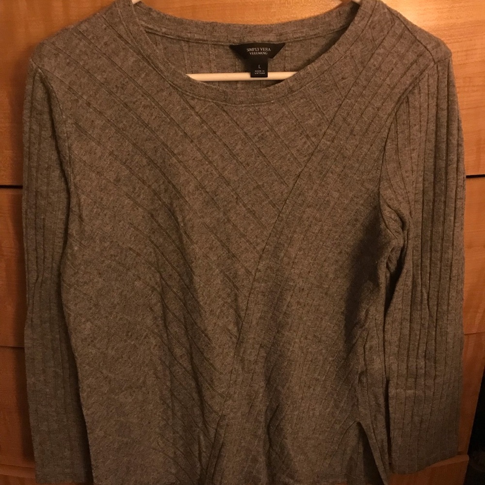 Gray Sweater with Ribbed Design Simply Vera Vera Wang size large (10)